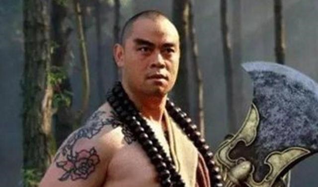 卢俊义$水浒传武功排名前十名，只有六人是梁山好汉，第一名并不是卢俊义！