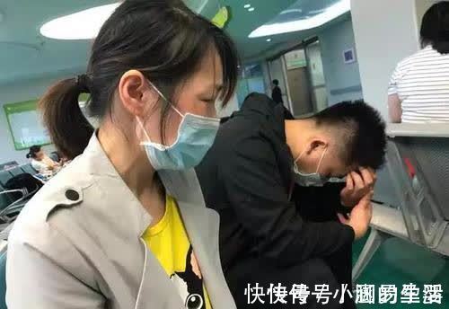 医生|5岁女儿每到周五都喊肚子痛,父母带去医院检查,医生:你们离婚吧