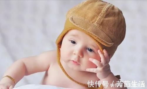 睡眠|有种哄睡方式看似有效，实则伤害孩子大脑，很多父母每天都在做