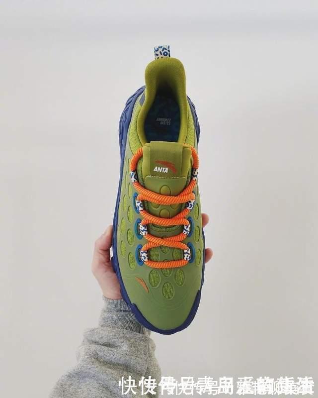 范思哲 安踏联名“范思哲”!颜值满分,国外明星上脚,老外也爱进口鞋