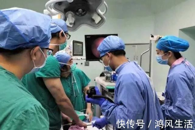 食管|乐极生悲!满月宝宝戴5只金戒指后吞下一只!这习俗太危险
