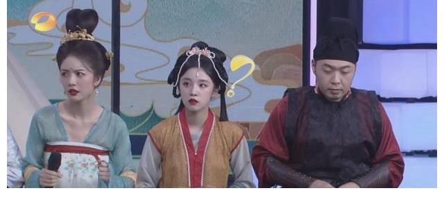 蔡文靜|《快樂(lè)大本營(yíng)》游戲難倒眾人，國(guó)風(fēng)音樂(lè)節(jié)變民樂(lè)課？