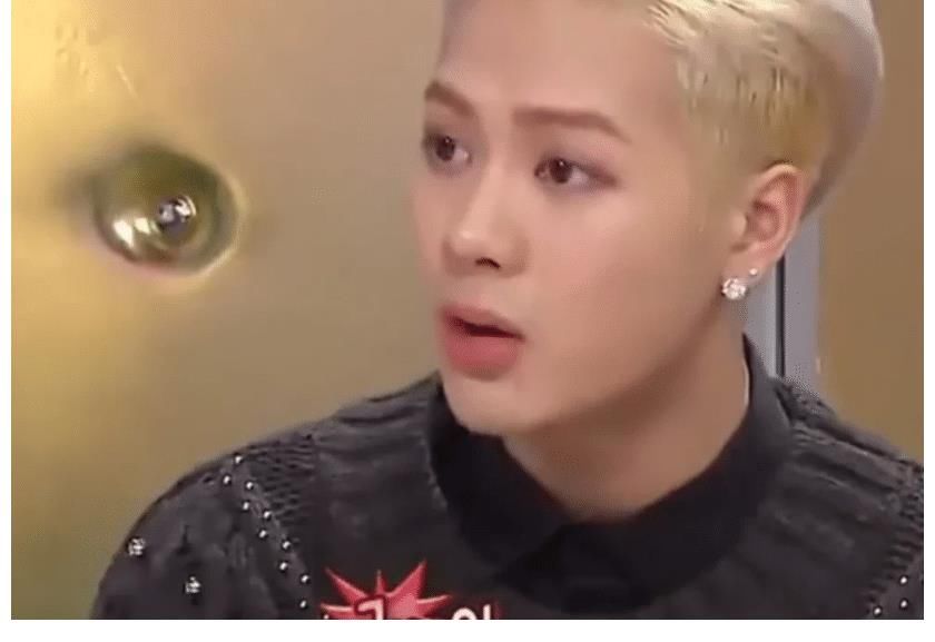 同樣是在韓國(guó)出道后回國(guó)發(fā)展，中間的差距真的太大，難怪會(huì)墮落如此