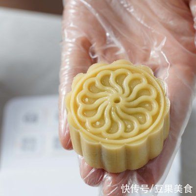 玫瑰豆沙月饼，是最好的|据说这个时候吃中秋节 | 展艺
