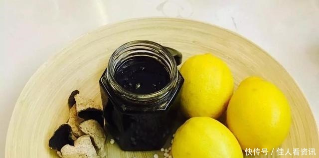 口臭难闻又尴尬!白开水里加点“它”,理气和胃,口气越来越清新