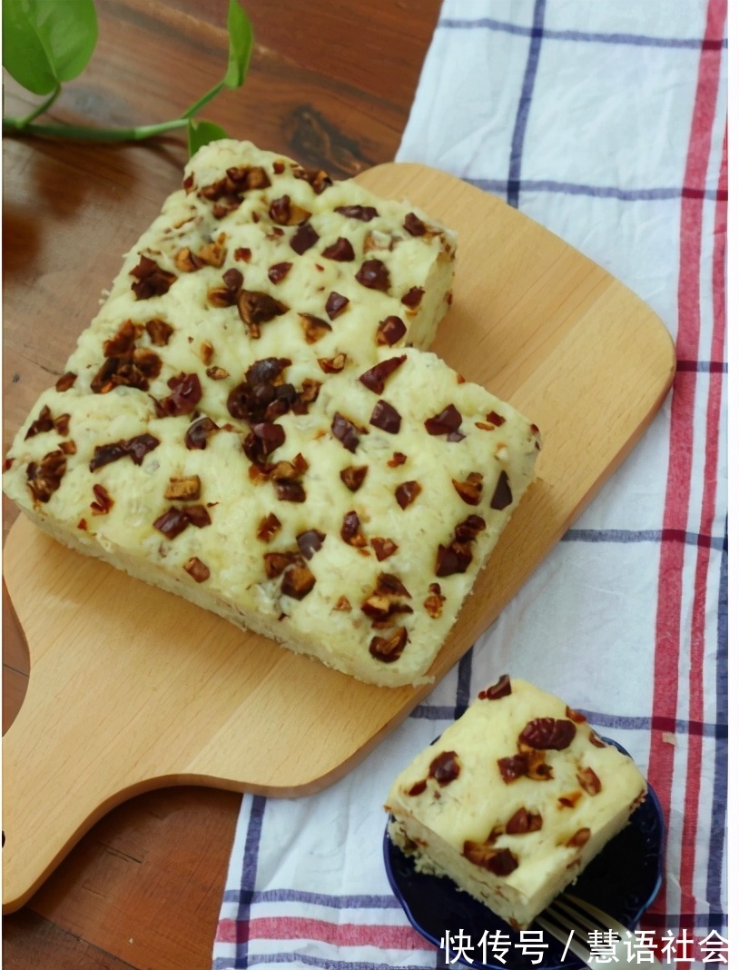 面糊|面粉别再蒸馒头了，试一试这样做，香甜松软，比蛋糕好吃