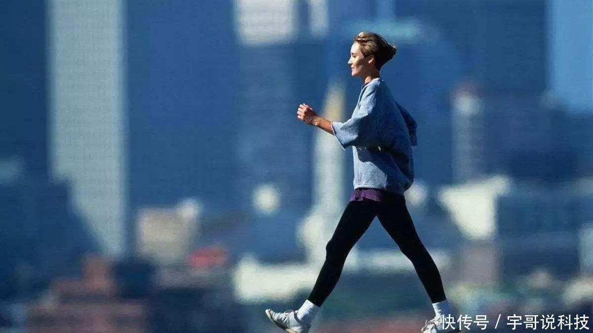 年轻|杜绝老年痴呆症,这4种方法要学好,越老大脑越年轻