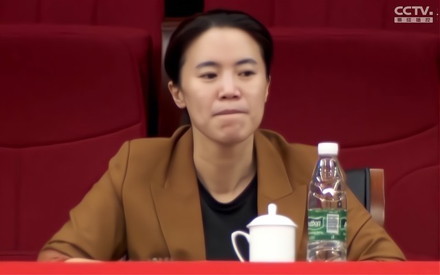 郭斌|王楠夫妇领证16年!青涩结婚照曝光:最浪漫的事就是和你慢慢变老