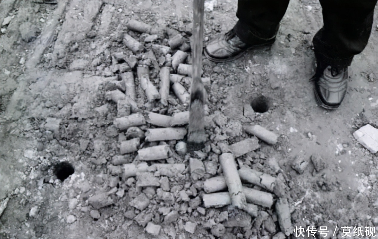 清朝|道长给乾隆算命,清朝有八百年国运,陛下能活到80岁,弘历:斩