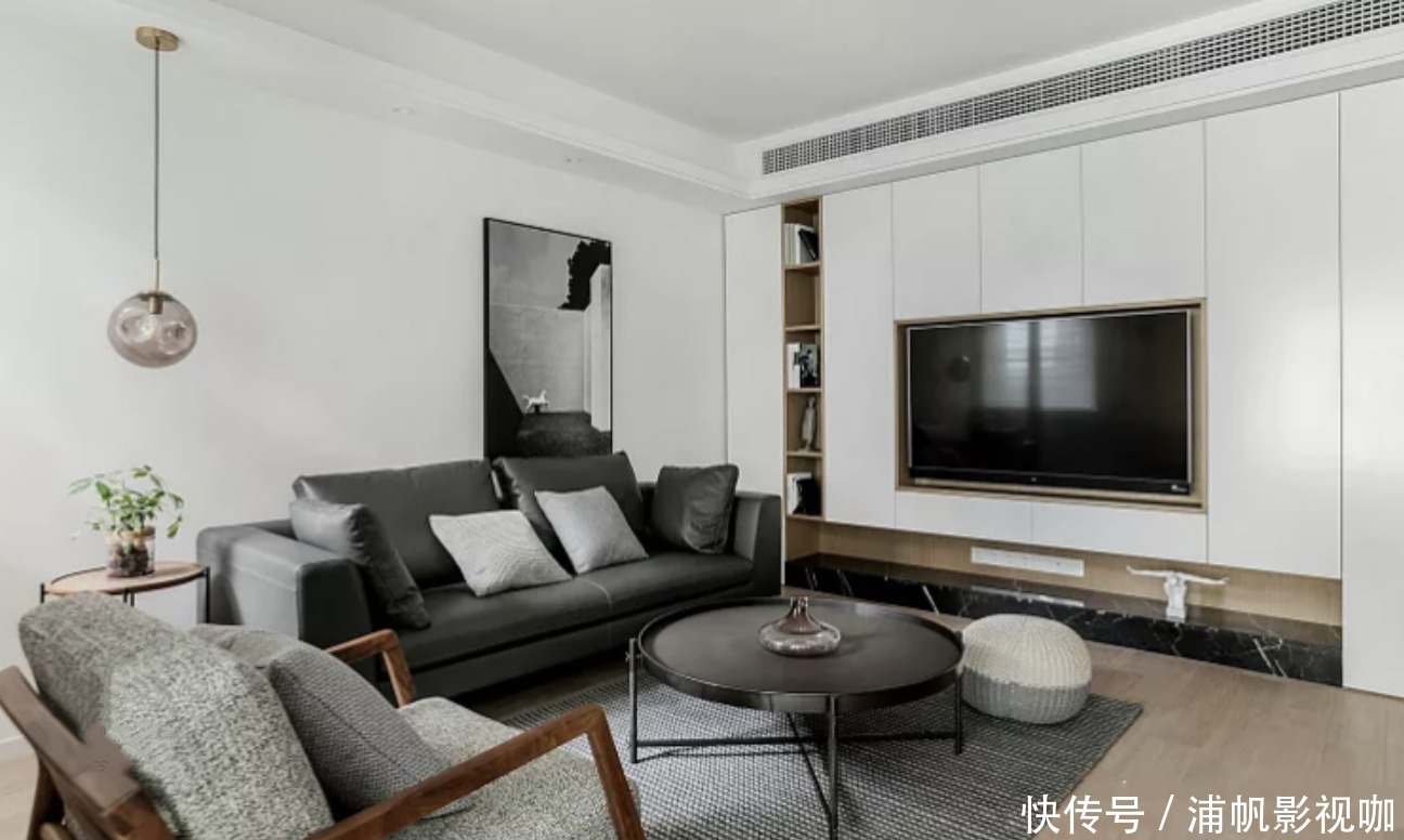 瞬间|装修时房门别装单开门了,他家这么设计,让全屋瞬间放大一倍