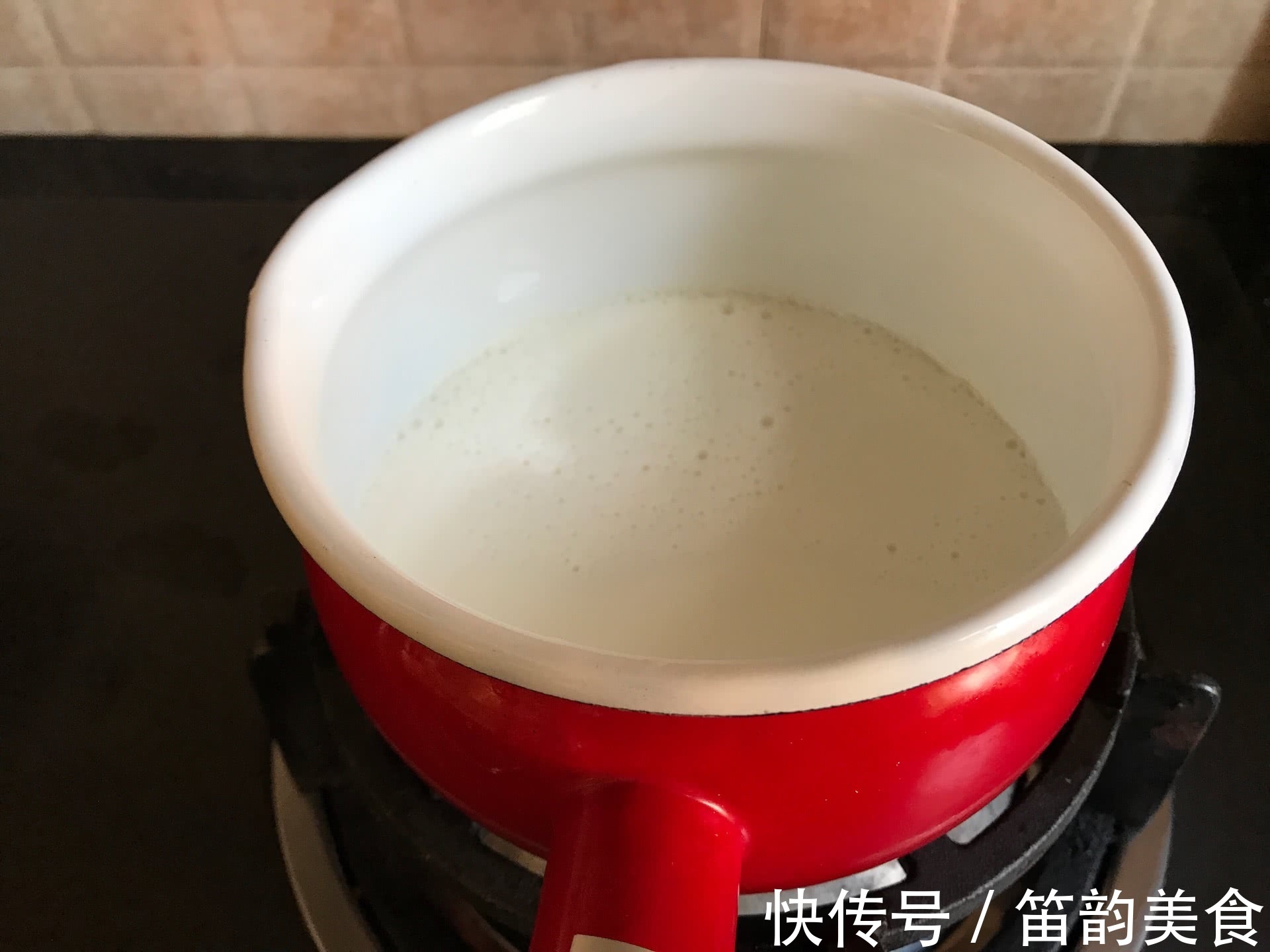 面包机|奶香大馒头简单做法,好吃美味,营养健康