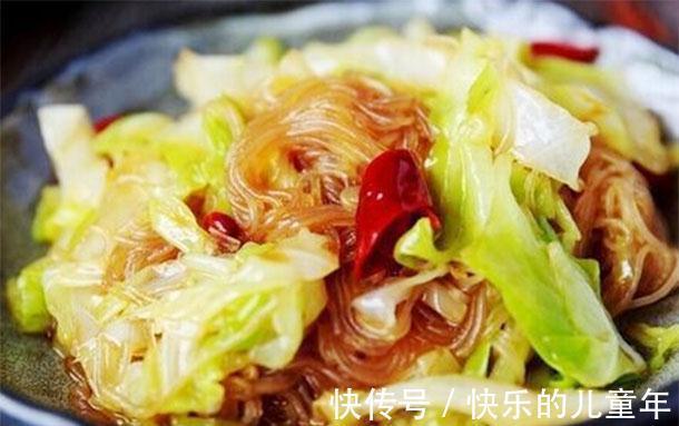 天冷后孩子胃口缩小怕冷吃不下饭,多吃绿色菜,开胃爽口下饭