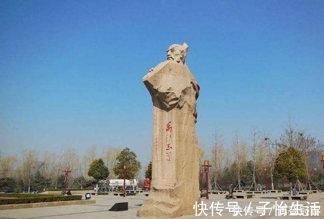 诗人|刘禹锡的《乌衣巷》，表达了诗人贬官之后的大彻大悟