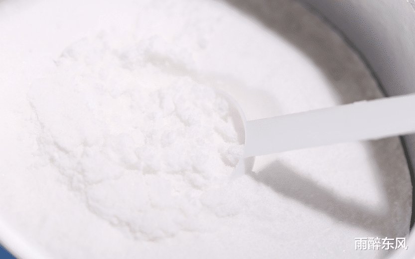 小苏打能够用在日常生活中，清洁作用很强，你知道几个