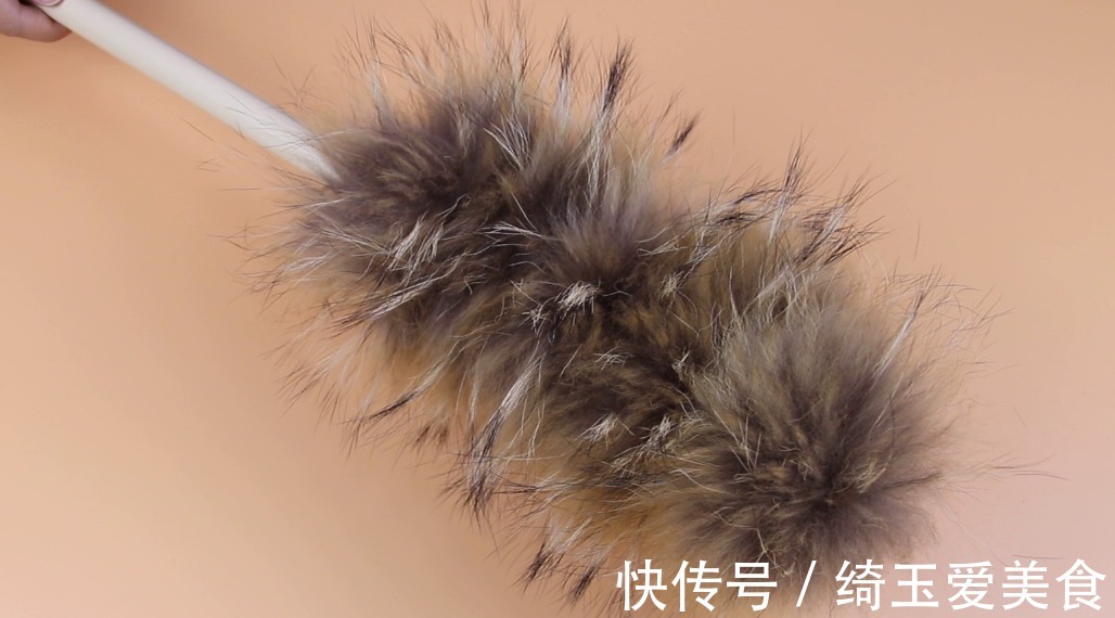 你家有旧棉服毛领吗？这用途太棒了，不用裁剪，家家户户都能用到