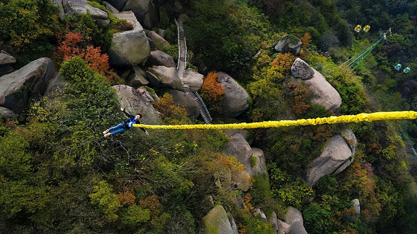 高空|逃离城市48小时 4种玩法解锁巨石山520米高空皖美旅行