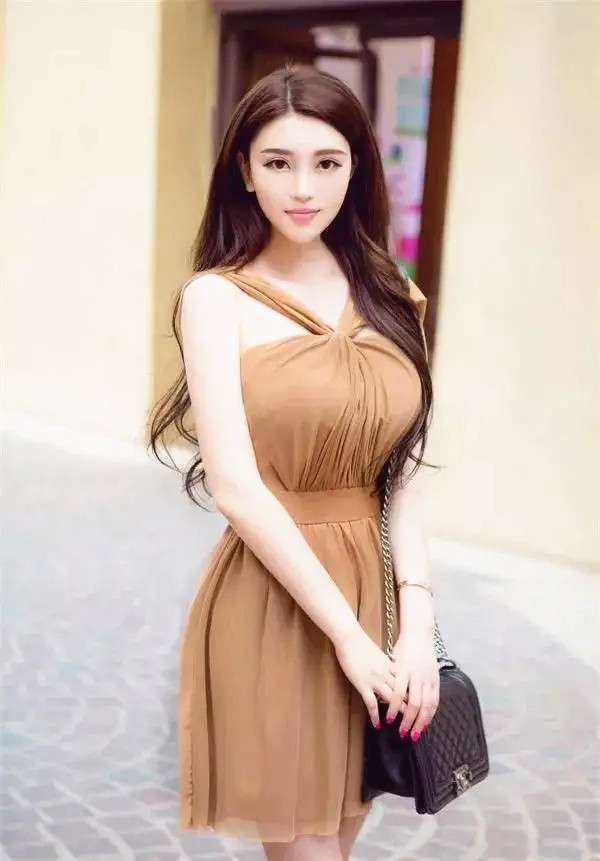 婀娜|“百变女王”王怡珂好美,穿复古旗袍精致唯美,完美呈现婀娜身材