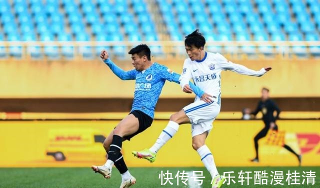 大连人|谢鹏飞梅开二度，博阿滕点射扳回一城，沧州雄狮2-1大连人