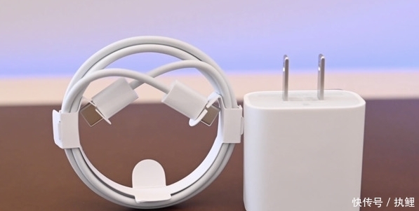 用ipad充电器给iphone充电 手机坏得快 看完就明白了 快资讯 用ipad充电器给iphone充电 手机坏得快 看完就明白了 快资讯