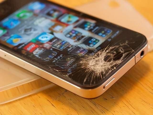 做法|4岁女儿打碎爸爸的手机,爸爸一怒之下的做法,孩子再没醒过来