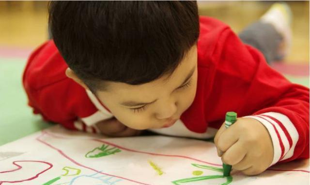 边边角角|如果孩子有这几种特征,那么恭喜你,他将会是个非常聪明的孩子