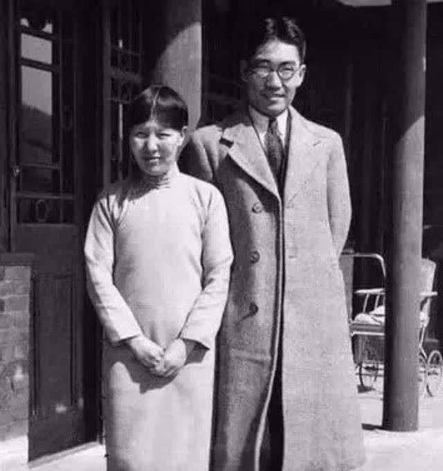 林徽因$被张爱玲讽刺,被林徽因怼,被鲁迅瞧不起,为何她们都看不惯冰心