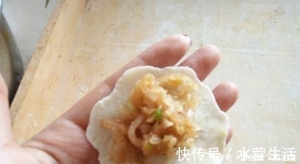 包饺子只要有它在，没有肉馅我也能吃光一大盘