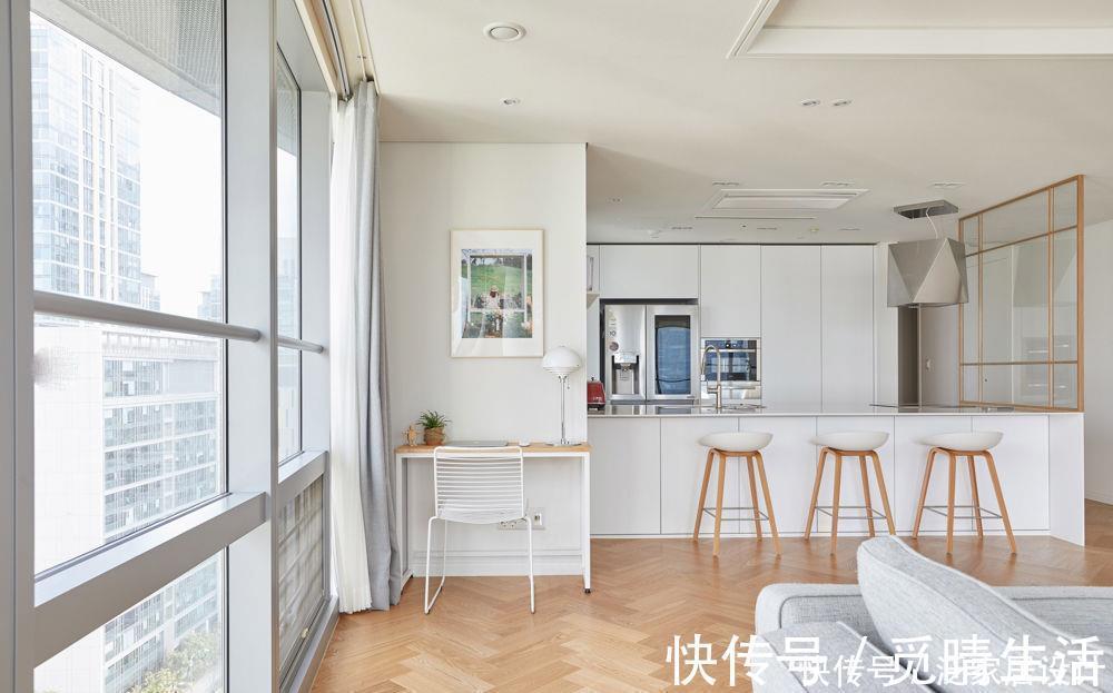 自由职业|32岁女青年独居120㎡大房,坚持化繁为简,一个人更自由自在