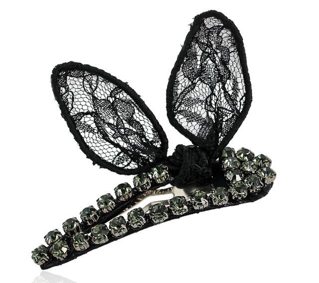 对脸大的女生来说，选对发型比穿衣重要多了