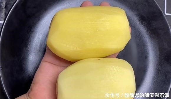 陈醋|晚餐不想吃得太多,不妨试试它,简单上锅蒸一蒸,又香又糯还饱腹
