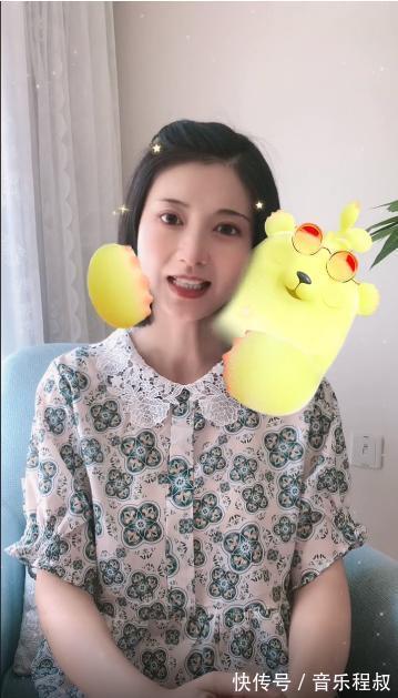 家徒四壁一柜子丑衣服她是《甄嬛传》混得