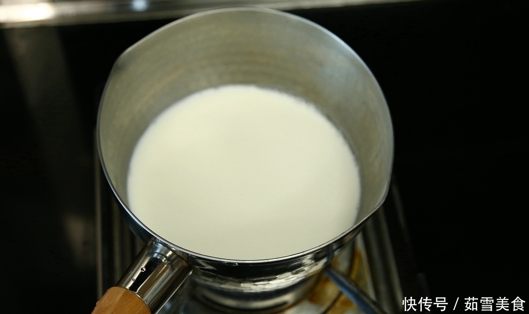 一包牛奶,两个鸡蛋,流传100多年的甜点,入口激化,好吃不胖