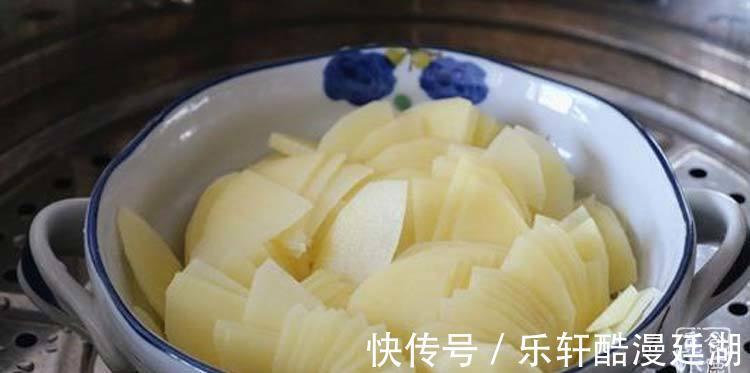 好吃|土豆新吃法,不用炸也不用炒,营养好吃,当早餐或下午茶都不错