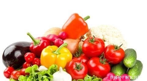 女人|皮肤再暗黄的女人,每天坚持做这4件事,素颜也能美成“婴儿脸”