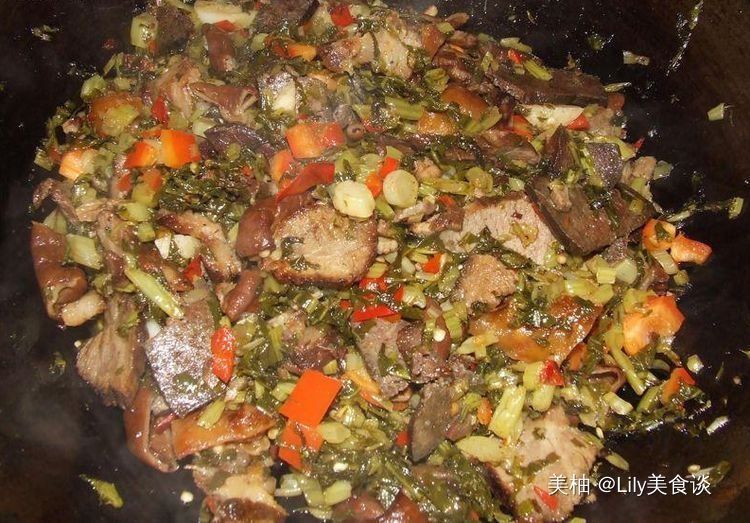 这是我吃过最下饭的家常菜,好吃的狠!没吃三碗饭都不轻易起身