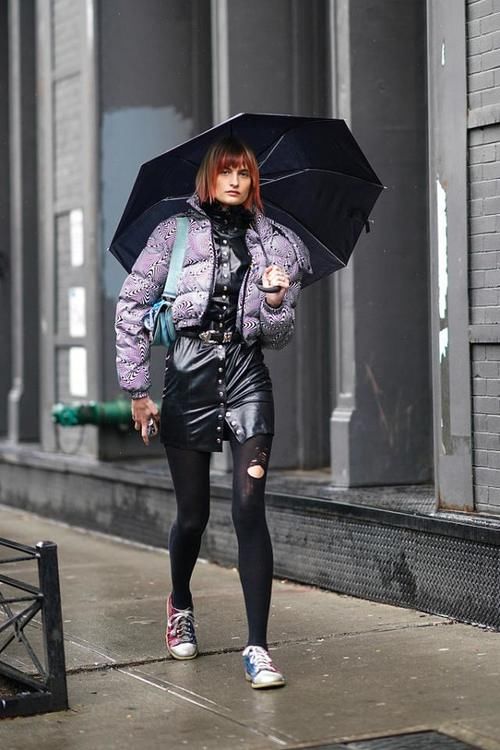  呢大衣|毛呢大衣已经过时了，冬天穿这种服装才好看，遮肉显瘦还保暖