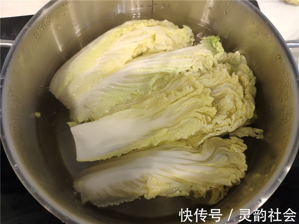 口感|美味可口的白菜豆腐卷，口感清爽，营养健康