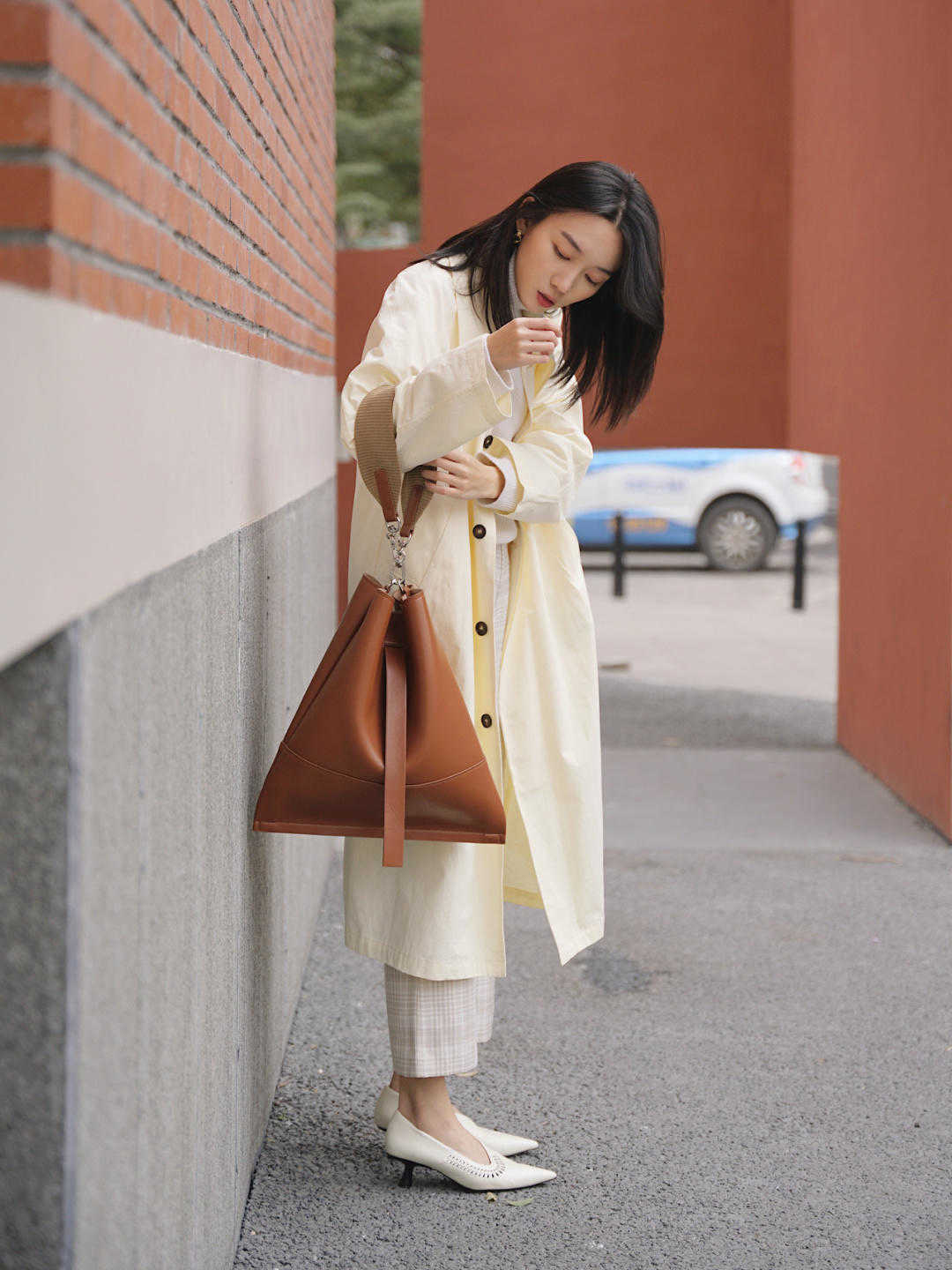 穿搭|秋天风头不减的风衣,里面搭配这几款,时髦又百搭