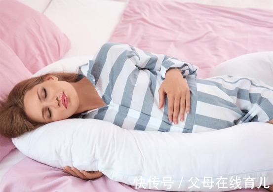 怀孕期间|孕妇睡觉要偏左侧?这可不是谣言,有科学依据的!