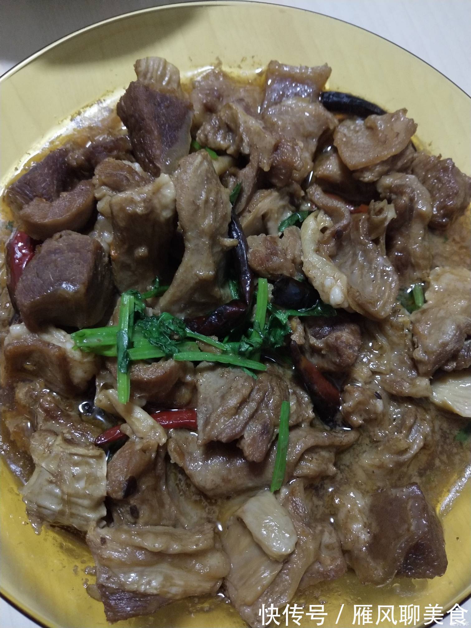 调料|炖羊肉时,调料很关键!学会“3放2不放”,羊汤香浓鲜美好喝