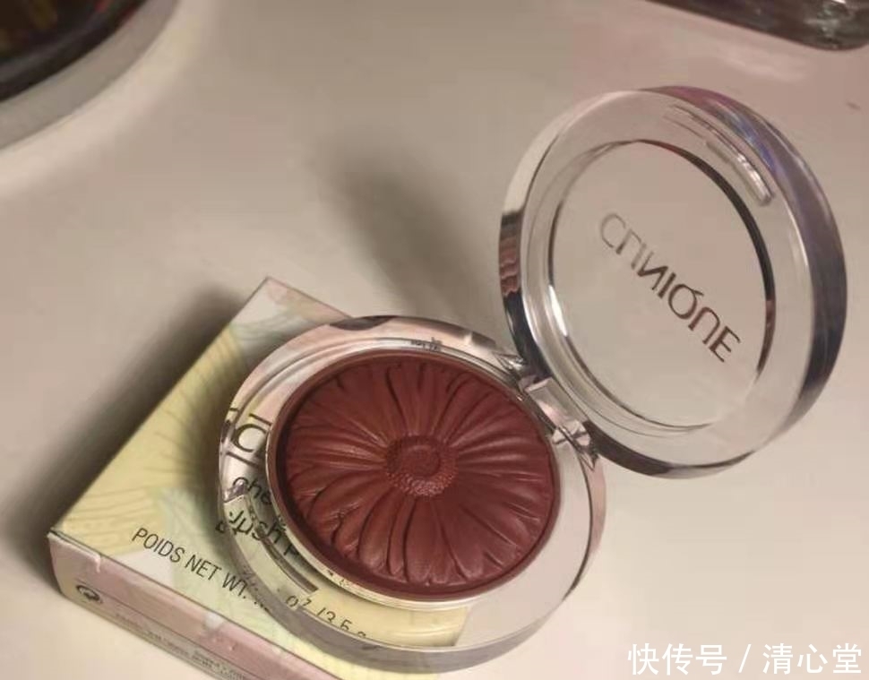 有哪些平价好用的腮红推荐，适合贫民窟女孩~