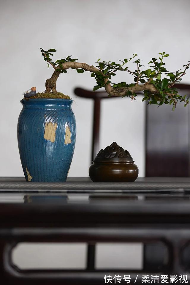 红木家具|45岁大叔的现代之家,坚持融入红木家具,全屋清隽素雅,太美了