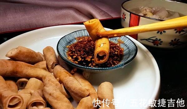 妙招|不懂门道,吃力又不讨好的小肠,拿出妙招,一菜还能两吃!
