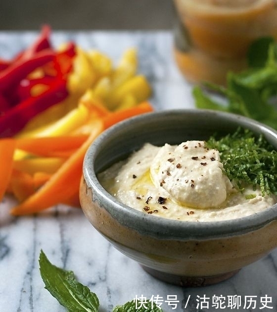 7种美颜护肤的食物可做“天然洗面奶”