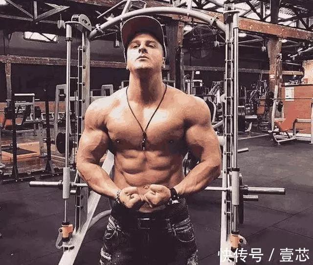體脂率|天使顏+魔鬼身的人氣私教，你愿意跟她練腹肌嗎？