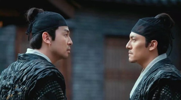 小编|明熹宗告诫崇祯不要杀魏忠贤,崇祯没听,17年后,崇祯后悔不已