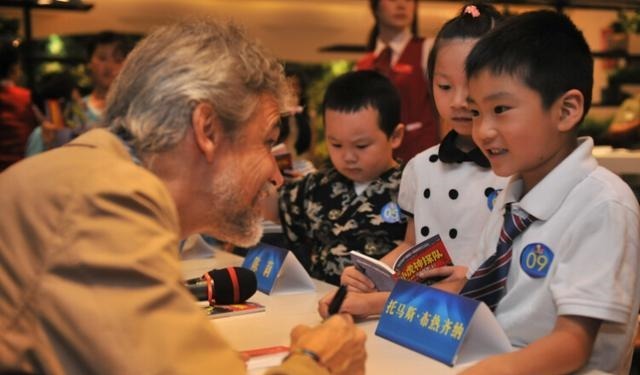 冒险小虎队|《地狱城堡的阴谋召唤》钢铁炼成老套路,少年拿云新演绎