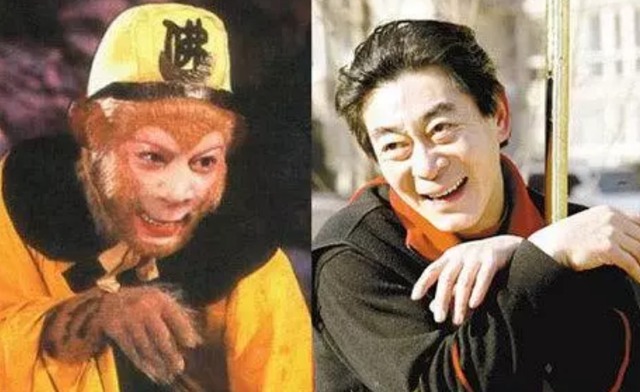 杨春霞$他演过“如来佛”,有次去泰国买佛牌,没想到上面画的都是自己