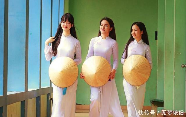 国家|曾经单挑中法美三大国,结果被打惨的国家,如今抱着中国大腿不放