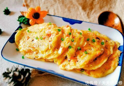 土豆饼最简单的做法,10分钟做好,金黄酥脆,解决了全家人的早餐